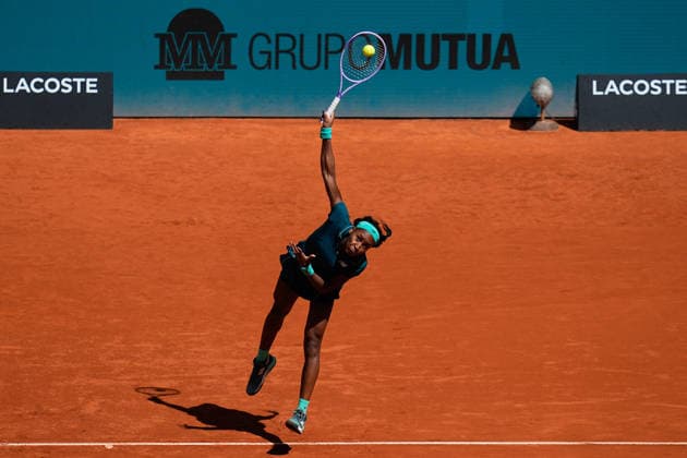 April 26, 2026, Madrid, Madrid, Spain: Coco Gauff of USA in action against Sorana Cirstea of Romania during the Mutua Madrid Open 2026, ATP, Tennis Herren Masters 1000 and WTA, Tennis Damen 1000, at La Caja Magica on April 26, 2026 in Madrid, Spain. Madrid Spain - ZUMAa181 20260426_zaa_a181_057 Copyright: xDennisxAgyemanx