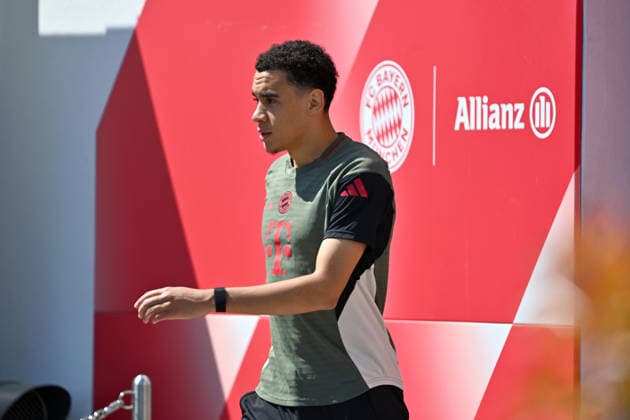 Jamal MUSIALA (Bayern Muenchen), Abschlusstraining Bayern Muenchen am 27.04.2026 Fussball Champions League Halbfinale Paris Saint Germain (PSG) - FC Bayern Muenchen am 28.04.2026