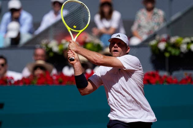 April 27, 2026, Madrid, Madrid, Spain: Alejandro Davidovich Fokina of Spain plays against Casper Ruud of Norway during the Mutua Madrid Open 2026, ATP, Tennis Herren Masters 1000 and WTA, Tennis Damen 1000, at La Caja Magica on April 27, 2026 in Madrid, Spain. Mutua Madrid Open 2026 - Day 8 - ZUMAa181 20260427_zaa_a181_076 Copyright: xOscarxJ.xBarrosox