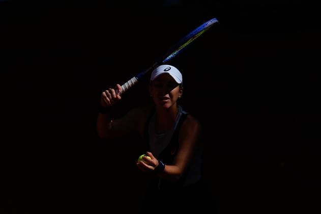 April 27, 2026, Madrid, Madrid, Spain: Belinda Bencic of Switzerland in action against Hailey Baptiste of USA during the Mutua Madrid Open 2026, ATP, Tennis Herren Masters 1000 and WTA, Tennis Damen 1000, at La Caja Magica on April 27, 2026 in Madrid, Spain. Madrid Spain - ZUMAa181 20260427_zaa_a181_133 Copyright: xDennisxAgyemanx