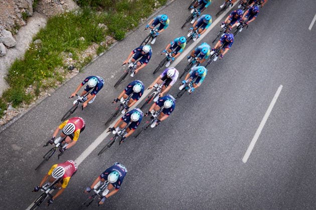 61st Presidential Cycling Tour of Turkiye AYDIN, TURKIYE - APRIL 27: Cyclists compete during the second stage of the 61st Presidential Cycling Tour of Turkiye, a 152-kilometer route from Aydin to Marmaris, in Aydin, Turkiye, on April 27, 2026. Held under the auspices of the Turkish Presidency and supported by the Turkish Youth and Sports Ministry, the eight-stage race is Turkiye’s only event in the ‘ProSeries’ category on the UCI Europe Tour calendar. Ahmet Serdar Eser Anadolu Aydin Turkey. Editorial use only. Please get in touch for any other usage.  Copyright: x2026xAnadoluxAhmetxSerdarxEserx