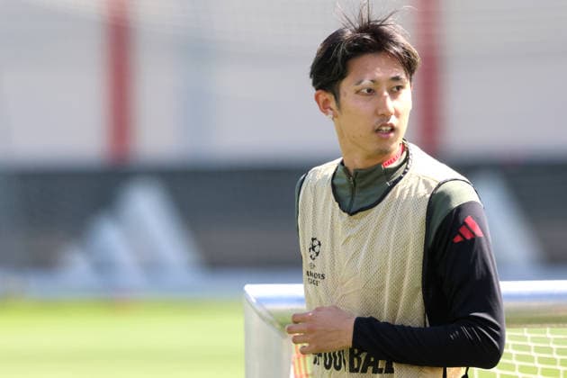 21 Hiroki Ito, Porträt, Portrait, Fussball Abschlsstraining des FC Bayern München vor UEFA Champions League, gegen Paris Saint-Germain 27.04.2026 Trainingsgelände, Säbenerstr. FOTO: Mladen Lackovic LakoPress