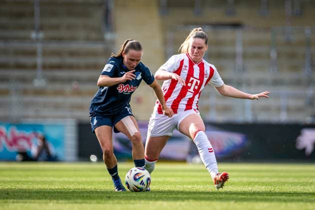 Adriana Achcinska (9; 1. FC Köln) im Zweikampf mit Marie Steiner (19; TSG Hoffenheim) um den Ball im Dietmar-Hopp Stadion GPFBL: TSG Hoffenheim - 1. FC Köln, 27.04.2026 Copyright: xSpeedshotx