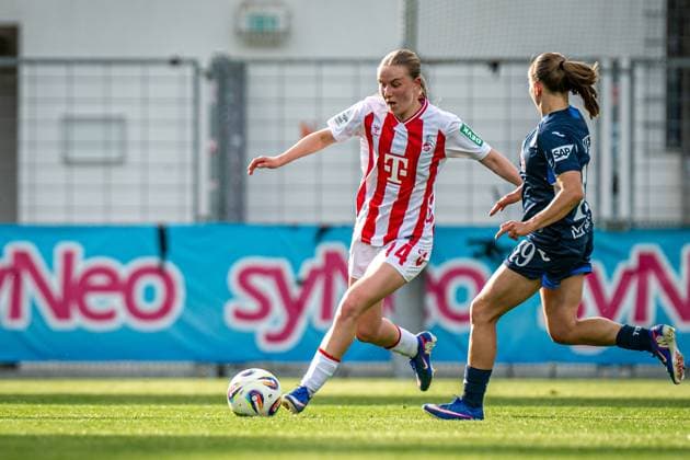 Carlotta Imping (14; 1. FC Köln) im Zweikampf mit Selina Cerci (29; TSG Hoffenheim) im Dietmar-Hopp Stadion GPFBL: TSG Hoffenheim - 1. FC Köln, 27.04.2026 Copyright: xSpeedshotx