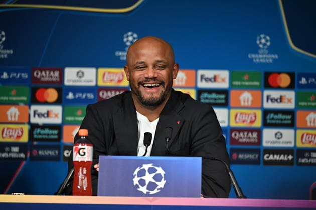 Ahead of PSG v FC Bayern Munich - UEFA Champions League PARIS, FRANCE - APRIL 27: Bayern Munich head coach Vincent Jean Mpoy Kompany attend a press conference, PK, Pressekonferenz ahead of the UEFA Champions League semi-final first leg match between Paris Saint-Germain and FC Bayern Munich at Parc des Princes in Paris, France on April 27, 2026. Mustafa Yalcin Anadolu Paris France. Editorial use only. Please get in touch for any other usage.  Copyright: x2026xAnadoluxMustafaxYalcinx