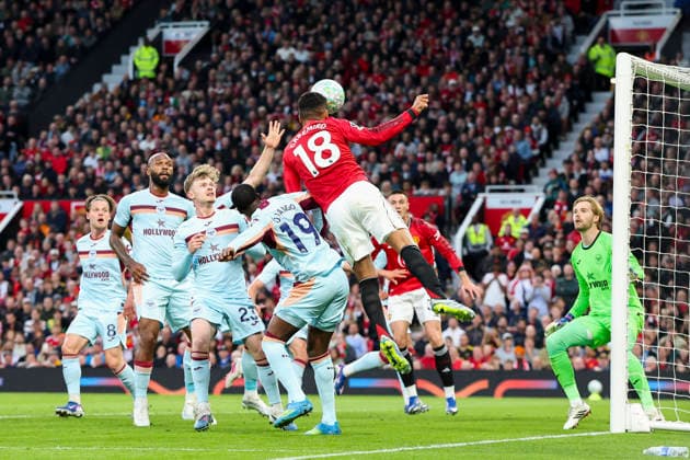 Manchester United, ManU v Brentford, Premier League Manchester United midfielder Casemiro (18) scores a GOAL 1-0 during the Manchester United v Brentford Premier League match at Old Trafford, Manchester, England on 27 April 2026 Credit: Phil Duncan Every Second Media Editorial use only. All images are copyright Every Second Media Limited. No images may be reproduced without prior permission. All rights reserved. Premier League and Football League images are subject to licensing agreements with Football DataCo Limited. see https: www.football-dataco.com Copyright: xIMAGO EveryxSecondxMediax ESM-1951-0001 PhilxDuncanx xEveryxSecondxMediax