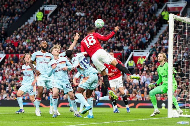 Manchester United, ManU v Brentford, Premier League Manchester United midfielder Casemiro (18) scores a GOAL 1-0 during the Manchester United v Brentford Premier League match at Old Trafford, Manchester, England on 27 April 2026 Credit: Phil Duncan Every Second Media Editorial use only. All images are copyright Every Second Media Limited. No images may be reproduced without prior permission. All rights reserved. Premier League and Football League images are subject to licensing agreements with Football DataCo Limited. see https: www.football-dataco.com Copyright: xIMAGO EveryxSecondxMediax ESM-1951-0002 PhilxDuncanx xEveryxSecondxMediax