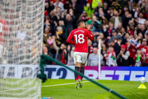 Football - FA Premier League - Manchester United, ManU FC v Brentford FC MANCHESTER, ENGLAND - Monday, April 27, 2026: Manchester United s Carlos Henrique Casimiro celebrates after scoring the first goal during the FA Premier League match between Manchester United FC and Brentford FC at Old Trafford. (Photo by David Rawcliffe Propaganda) MANCHESTER Old Trafford GREATER MANCHESTER ENGLAND  Copyright: xDavidxRawcliffex P2026-04-27-Man_Utd_Brentford-16