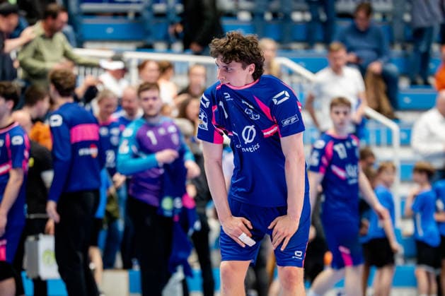 Dormagen, 27.04.2026, Handball, Herren, 2. Bundesliga, 29. Spieltag, 2025 2026: TSV Bayer Dormagen 1. VFL Potsdam Krischa Leis (TSV Bayer Dormagen, 7) enttäuscht nachdem Spiel