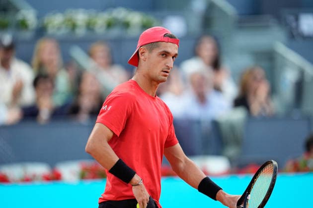April 27, 2026, Madrid, Madrid, Spain: Terence Atmane of France in action against Alexander Zverev of Germany during the Mutua Madrid Open 2026, ATP, Tennis Herren Masters 1000 and WTA, Tennis Damen 1000, at La Caja Magica on April 27, 2026 in Madrid, Spain. Madrid Spain - ZUMAa181 20260427_zaa_a181_496 Copyright: xDennisxAgyemanx