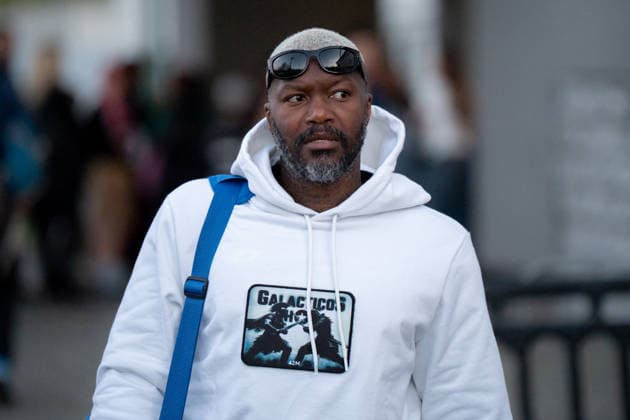 Galacticos Show Exhibition Football Match. Djibril Cisse is seen during the Galacticos Show, a friendly exhibition football match featuring international legends in Chorzow, Poland, on April 25, 2026. The game at Silesian Stadium brings together former soccer stars. Chorzow Poland  Copyright: xMarcinxGolbax originalFilename:golba-galactic260425_npBG5.jpg