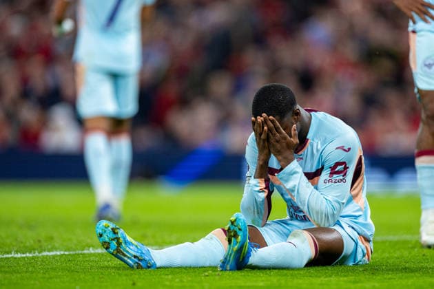 Football - FA Premier League - Manchester United, ManU FC v Brentford FC MANCHESTER, ENGLAND - Monday, April 27, 2026: Brentford s Dango Ouattara reacts to his shot saved during the FA Premier League match between Manchester United FC and Brentford FC at Old Trafford. (Photo by David Rawcliffe Propaganda) MANCHESTER Old Trafford GREATER MANCHESTER ENGLAND  Copyright: xDavidxRawcliffex P2026-04-27-Man_Utd_Brentford-72