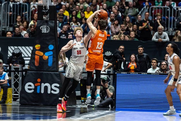 GER, easy-Credit Basketball-Bundesliga, Niners Chemnitz - BMA365 Bamberg Baskets. 27.04.2026, Messe, Chemnitz, GER, easy-Credit Basketball-Bundesliga, Niners Chemnitz - BMA365 Bamberg Baskets. Luca Kellig (Niners Chemnitz, 13) Foto Alexander Trienitz Chemnitz Messe Sachsen Deutschland
