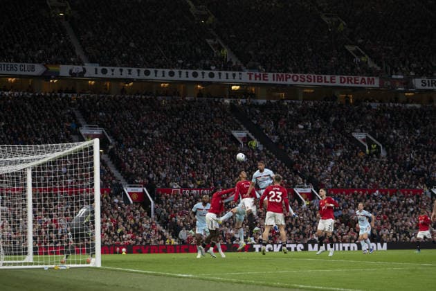 MANCHESTER, ENGLAND, APRIL 27: xxx during a Premier League match between Manchester United, ManU and Brentford at Old Trafford in Manchester. (Photo by Will Palmer Sports Press Photo) Copyright: xWillxPalmer SportsxPressxPhotox Sportspressphoto_SPR138106