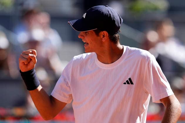MADRID OPEN TENNIS 2026. ATP, Tennis Herren JODAR ¢ ESP v KOPRIVA ¢ CZE Rafael Jodar, Spain, during Madrid Open Tennis 2025 match. April 28, 2026.(ALTERPHOTOS Acero) MadridSpain  Copyright: xAcerox