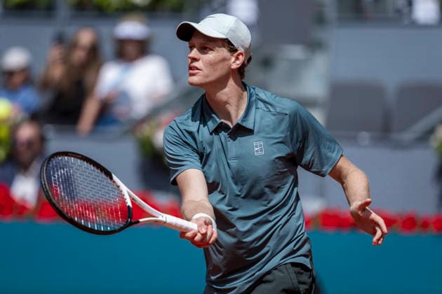 Mutua Madrid Open - Day Nine MADRID, SPAIN - APRIL 28: Jannik Sinner of Italy is seen against Cameron Norrie of Great Britain during the Men s Singles Round of 16 match on Day Nine during the Mutua Madrid Open 2026 tournament celebrated at La Caja Magica on April 28, 2026 in Madrid, Spain. Madrid La Caja Magica Madrid Spain Copyright: xAlbertoxGardinx AGardin_20260428_Tennis_Madrid_Day9_0686