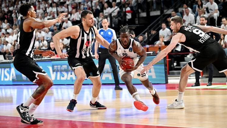Eurocoupe finale JL Bourg - Besiktas - 28 avril 2026 PHOTOPQR LE PROGRES Catherine AULAZ - Bourg-en-Bresse 28 04 2026 - Eurocoupe finale JL Bourg - Besiktas - 28 avril 2026 -Eurocoupe - Saison 2025 2026 - Finale JL Bourg (blanc) - Besiktas (noir) match 2 à Ekinox à Bourg-en-Bresse (France). Adam Mokoka (JL Bourg) Basket. Eurocup. Bourg vs Besiktas Bourg-en-Bresse Ain Rhône-Alpes France  Copyright: xPHOTOPQR LExPROGRES MAXPPPxCatherinexAULAZx 20260428LPL8940 20260428LPL8940