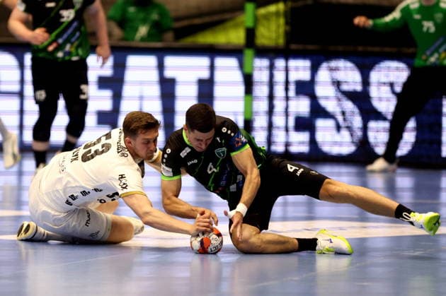 Croatia, Nasice, 280426. Handball match of the quarterfinals of the European League, Nexe - Kiel. In the photo: Mykola Bilyk, Aleksandar Bakic. Photo: Marin Franov CROPIX Copyright: xxMarinxFranovx nexe_kiel35-280426