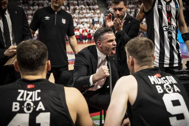 Besiktas GAIN v Cosea JL Bourg - EuroCup Final BOURG-EN-BRESSE, FRANCE - APRIL 28: Head Coach of Besiktas GAIN Dusan Alimpijevic is seen during EuroCup basketball final match between Besiktas GAIN and Cosea JL Bourg at the Ekinox in Bourg-en-Bresse France on April 28, 2026. Elyxandro Cegarra Anadolu Bourg-en-Bresse France. Editorial use only. Please get in touch for any other usage.  Copyright: x2026xAnadoluxElyxandroxCegarrax
