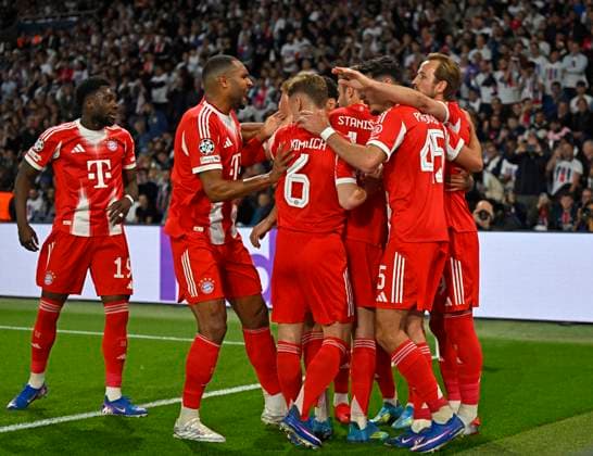 28.04.2026, Fussball UEFA Championsleague 2025 2026: Halbfinale Hinspiel, Paris St. Germain - FC Bayern München, im Stadion Parc de Princes in Paris (Frankreich). Torjubel von Harry Kane (FC Bayern München) nach dem 0:1