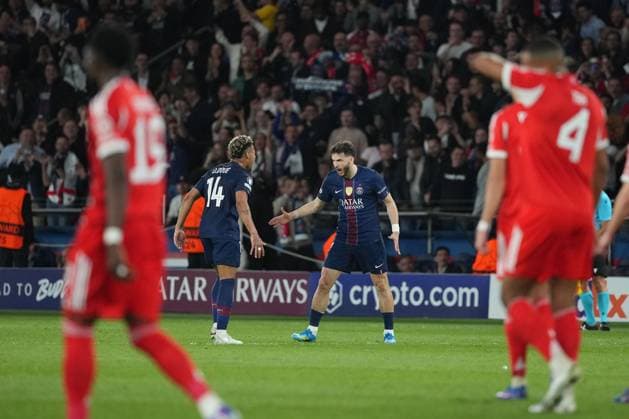 Khvicha Kvaratskhelia of PSG makes the score 1-1 Paris Saint-Germain v Bayern Munich, UEFA Champions League, Semi Final, First Leg, Football, Parc des Princes, Paris, France - 28 Apr 2026Paris Parc des Princes France EDITORIAL USE ONLY No use with unauthorised audio, video, data, fixture lists, club league logos or live services. Online in-match use limited to 120 images, no video emulation. No use in betting, games or single club league player publications. Copyright: xDavexWinter Shutterstockx 16847969as
