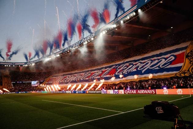 Choreografie mit Pyrotechnik Fans Paris , Paris Saint-Germain vs. FC Bayern München, Champions League, Halbfinale, 28.04.2026 Paris Paris Frankreich