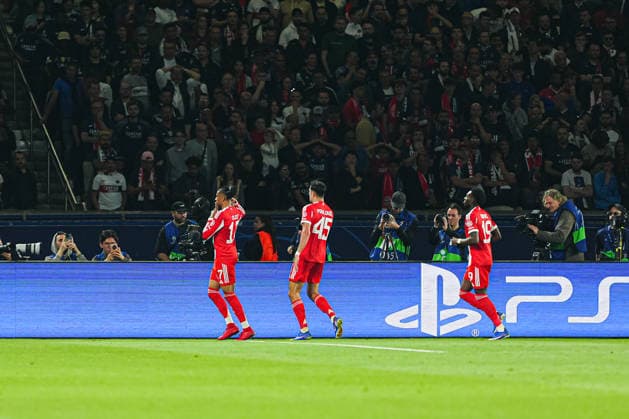 Torjubel FC Bayern München nach Tor zum 2:2 Michael Olise (FC Bayern München, 17) FRA, Paris St. Germain vs. FC Bayern München, Fussball, UEFA Champions League, Halbfinale, Spielzeit 2025 2026, 28.04.2026 FRA, Paris St. Germain vs. FC Bayern München, Fussball, UEFA Champions League, Halbfinale, Spielzeit 2025 2026, 28.04.2026 Paris Copyright: xEibner-Pressefoto MarcelxvonxFehrnx EP_MFN