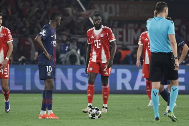 PSG - BAYERN PHOTOPQR LE PARISIEN LP Fred Dugit (Staff) ; Paris ; 28 04 2026 ; Sports Parc des Princes, Paris (XVIe), le 28 04 2026 Demi-finale aller de ligue des Champions Psg-Bayern Munich Ousmane Dembélé (10) et Dayot Upamecano (2) LP Fred Dugit Paris, France, april 28th 2026. Champions League. Semi-final (First leg) Paris PSG - Bayern Munich.