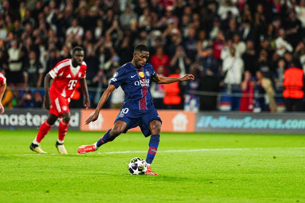 Tor zum 3:2 per Elfmeter Strafstoss Ousmane Dembà là (Paris St. Germain, 10) FRA, Paris St. Germain vs. FC Bayern München, Fussball, UEFA Champions League, Halbfinale, Spielzeit 2025 2026, 28.04.2026 FRA, Paris St. Germain vs. FC Bayern München, Fussball, UEFA Champions League, Halbfinale, Spielzeit 2025 2026, 28.04.2026 Paris Copyright: xEibner-Pressefoto MarcelxvonxFehrnx EP_MFN