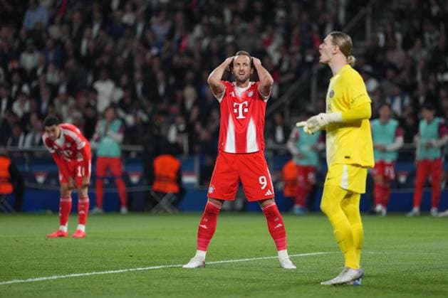 Harry Kane of Bayern Munich reacts after a missed chance Paris Saint-Germain v Bayern Munich, UEFA Champions League, Semi Final, First Leg, Football, Parc des Princes, Paris, France - 28 Apr 2026Paris Parc des Princes France EDITORIAL USE ONLY No use with unauthorised audio, video, data, fixture lists, club league logos or live services. Online in-match use limited to 120 images, no video emulation. No use in betting, games or single club league player publications. Copyright: xDavexWinter Shutterstockx 16847969cd
