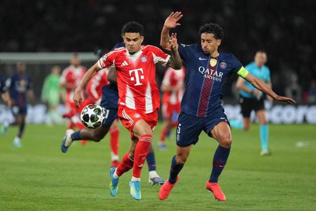 Luis Diaz of Bayern Munich takes on Marquinhos of PSG Paris Saint-Germain v Bayern Munich, UEFA Champions League, Semi Final, First Leg, Football, Parc des Princes, Paris, France - 28 Apr 2026Paris Parc des Princes France EDITORIAL USE ONLY No use with unauthorised audio, video, data, fixture lists, club league logos or live services. Online in-match use limited to 120 images, no video emulation. No use in betting, games or single club league player publications. Copyright: xDavexWinter Shutterstockx 16847969dh