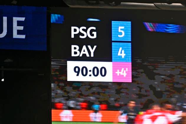 28.04.2026, Fussball UEFA Championsleague 2025 2026: Halbfinale Hinspiel, Paris St. Germain - FC Bayern München, im Stadion Parc de Princes in Paris (Frankreich). Nach 90 Minuten steht es 5:4