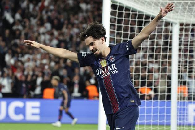 LP Fred Dugit PHOTOPQR LE PARISIEN LP Fred Dugit (Staff) ; Paris ; 28 04 2026 ; Sports Parc des Princes, Paris (XVIe), le 28 04 2026 Demi-finale aller de ligue des Champions Psg-Bayern Munich Vitinha (17) LP Fred Dugit Paris; April 28, 2026; Sports Parc des Princes, Paris (16th arrondissement), April 28, 2026 Champions League semi-final first leg: PSG vs. Bayern Munich