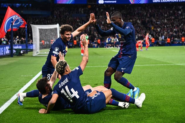 PARIS, FRANCE - APRIL 28: Ousmane Dembele of Paris Saint Germain celebrates with teammates during the UEFA Champions League 2025 26 Semi Final First Leg match between Paris Saint-Germain and FC Bayern Munchen at Parc des Princes on April 28, 2026 in Paris, France.  Copyright: xMBxMediax