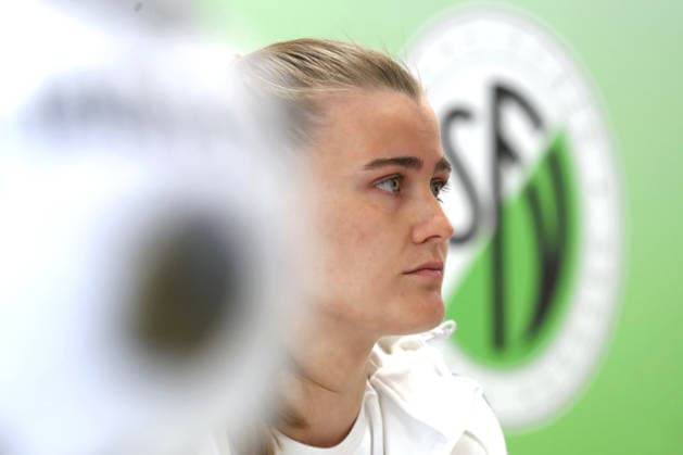 Präsentation neuer Sachsenpokal der Frauen; 28.04.2026 Celine Hauk (Co-Trainerin RB Leipzig II Frauen). Präsentation des neuen Sachsenpokals der Frauen und Vorschau auf den Finaltag der Frauen und Juniorinnen. Sportschule Egidius Braun , 28.04.2026 Copyright: xBEAUTIFULxSPORTS JanxKaeferx