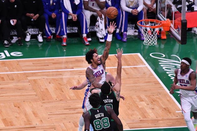 Boston Celtics vs Philadelphia 76ers - NBA, Basketball Herren, USA BOSTON, USA - APRIL 28: Celtics’ Kelly Oubre Jr. (9) takes a shot on net during a match between the Boston Celtics face the Philadelphia 76ers in Game 5 of their first-round playoff series at TD Garden in Boston, Massachusetts on April 28, 2026. Joseph Prezioso Anadolu Massachusetts United States. Editorial use only. Please get in touch for any other usage.  Copyright: x2026xAnadoluxJosephxPreziosox
