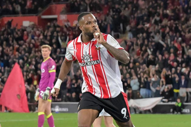 Southampton v Ipswich Town, EFL Sky Bet Championship Goal 2-1 - Cyle Larin (9) of Southampton celebrates scoring the second goal during the EFL Sky Bet Championship match between Southampton and Ipswich Town at the St Mary s Stadium, Southampton, UK on 28 April 2026. Southampton St Mary s Stadium Hampshire UK Editorial use only DataCo restrictions apply See www.football-dataco.com , Copyright: xGrahamxHuntx PSI-24166-0322
