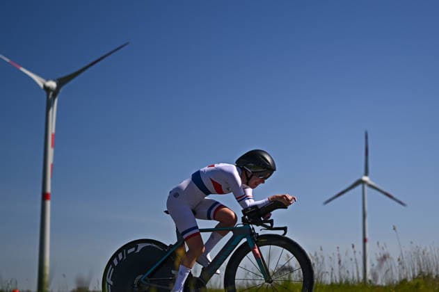 UCI Para Cycling Road World Cup: Round 2 Picture by Mathew Wells SWpix.com - 29 04 2026 - Cycling - UCI Para Cycling Road World Cup: Round 2 - Gistel, West Flanders, Belgium - Women C2 Individual Time Trial (ITT) - Amelia Cass (Great Britain) Copyright: x xSWpix.comx(t axPhotographyxHubxLtd)xMathewxWells SWpix.comx SWP-3030-13543
