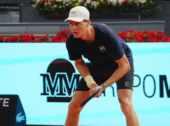 April 29, 2026, Madrid, Bretagne, SPAIN: Jannik Sinner in Trainer during the Mutua Madrid Open 2026, ATP, Tennis Herren Masters 1000 and WTA, Tennis Damen 1000 on 29 April 2026 at La Caja Magica in Madrid, Spain - Photo: . Madrid SPAIN - ZUMAl193 20260429_zsp_l193_013 Copyright: xLaurentxLairysx