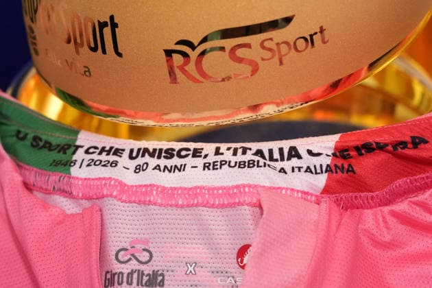the pink jersey of the Giro d Italia during the Presentation of the Grand Arrival of the 109th Giro d Italia at the Rome s Campidoglio, Italy - Wednesday April 29, 2026 - ( Photo by Alfredo Falcone LaPresse )  Copyright: xAlfredoxFalcone LaPressex