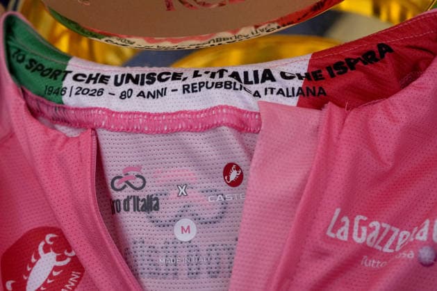the pink jersey of the Giro d Italia during the Presentation of the Grand Arrival of the 109th Giro d Italia at the Rome s Campidoglio, Italy - Wednesday April 29, 2026 - ( Photo by Alfredo Falcone LaPresse )  Copyright: xAlfredoxFalcone LaPressex