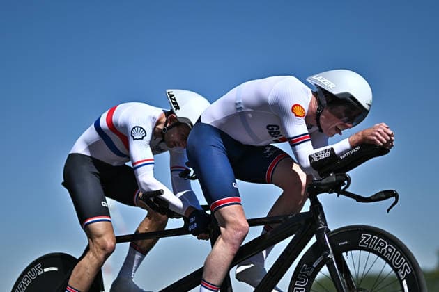 UCI Para Cycling Road World Cup: Round 2 Picture by Mathew Wells SWpix.com - 29 04 2026 - Cycling - UCI Para Cycling Road World Cup: Round 2 - Gistel, West Flanders, Belgium - MB Individual Time Trial (ITT) - Chris McDonald (Great Britain) piloted by John Archibald Copyright: x xSWpix.comx(t axPhotographyxHubxLtd)xMathewxWells SWpix.comx SWP-3030-13553