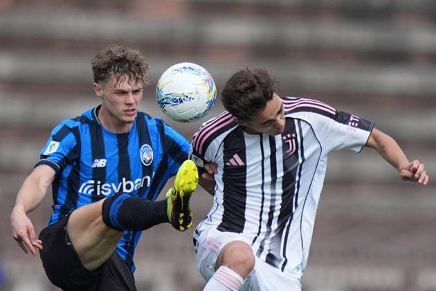 Juventus Alfonso Montero , Atalanta s Nicolo Baldo during the Italian Cup Final Under 20 soccer match between Atalanta and Juventus at Arena Civica Stadium in Milan , north Italy - wednesday , April 29 , 2026. - Soccer .  Copyright: xSpada LaPressex