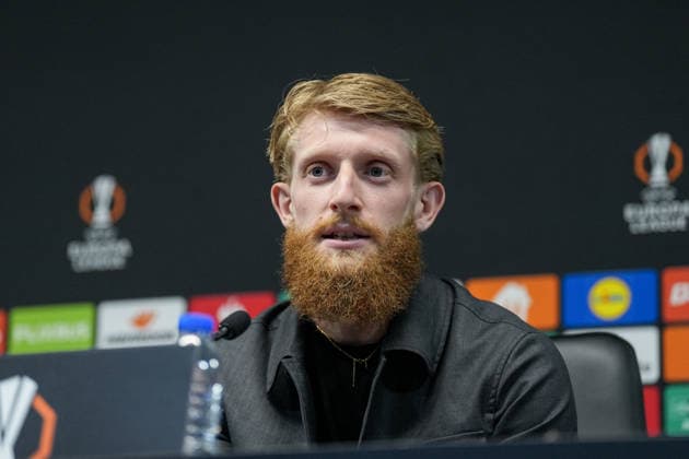 Jan-Niklas Beste (SC Freiburg, 19) Pressekonferenz, Presse, PK, Portugal, Fussball, UEFA Europa League, Halbfinale, Hinspiel, 2025 2026, SC Braga vs. SC Freiburg, 29.04.2026, Estadio Municipal de Braga, Braga, Braga Estadio Municipal de Braga Cavado Portugal Copyright: xArnexAmbergx
