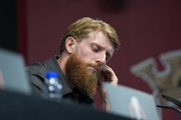 Jan-Niklas Beste (SC Freiburg, 19) Pressekonferenz, Presse, PK, Portugal, Fussball, UEFA Europa League, Halbfinale, Hinspiel, 2025 2026, SC Braga vs. SC Freiburg, 29.04.2026, Estadio Municipal de Braga, Braga, Braga Estadio Municipal de Braga Cavado Portugal Copyright: xArnexAmbergx