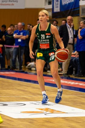 Damen Basketball Bundesliga 1. DBBL, BC Pharmaserv Marburg vs. Rutronik Stars Keltern, Sporthalle Georg-Gassmann-Stadion Marburg; 29.04.2026 Damen Basketball Bundesliga DBBL, Marburg, Germany - 29.04.2026: Makenna Marisa (Rutronik Stars Keltern, 20) am Ball, 1. DBBL, Spiel des BC Marburg vs. Rutronik Stars Keltern, Sporthalle Georg-Gassmann-Stadion Marburg Copyright: xBEAUTIFULxSPORTS Freudensteinx