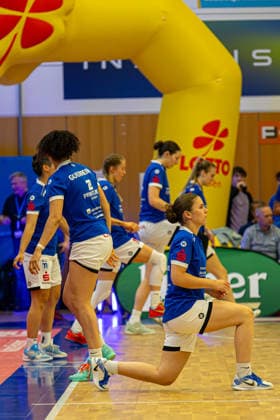Damen Basketball Bundesliga 1. DBBL, BC Pharmaserv Marburg vs. Rutronik Stars Keltern, Sporthalle Georg-Gassmann-Stadion Marburg; 29.04.2026 Damen Basketball Bundesliga DBBL, Marburg, Germany - 29.04.2026: Die Spielerinnen des BC Marburg beim Warm-Up, 1. DBBL, Spiel des BC Marburg vs. Rutronik Stars Keltern, Sporthalle Georg-Gassmann-Stadion Marburg Copyright: xBEAUTIFULxSPORTS Freudensteinx