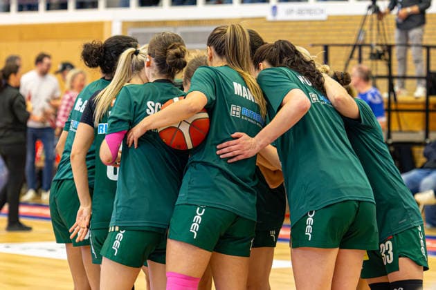 Damen Basketball Bundesliga 1. DBBL, BC Pharmaserv Marburg vs. Rutronik Stars Keltern, Sporthalle Georg-Gassmann-Stadion Marburg; 29.04.2026 Damen Basketball Bundesliga DBBL, Marburg, Germany - 29.04.2026: Die Spielerinnen der Rutronik Stars Keltern vor dem Spiel, 1. DBBL, Spiel des BC Marburg vs. Rutronik Stars Keltern, Sporthalle Georg-Gassmann-Stadion Marburg Copyright: xBEAUTIFULxSPORTS Freudensteinx