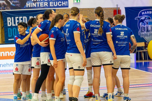 Damen Basketball Bundesliga 1. DBBL, BC Pharmaserv Marburg vs. Rutronik Stars Keltern, Sporthalle Georg-Gassmann-Stadion Marburg; 29.04.2026 Damen Basketball Bundesliga DBBL, Marburg, Germany - 29.04.2026: Die Spielerinnen des BC Marburg vor dem Spiel, 1. DBBL, Spiel des BC Marburg vs. Rutronik Stars Keltern, Sporthalle Georg-Gassmann-Stadion Marburg Copyright: xBEAUTIFULxSPORTS Freudensteinx