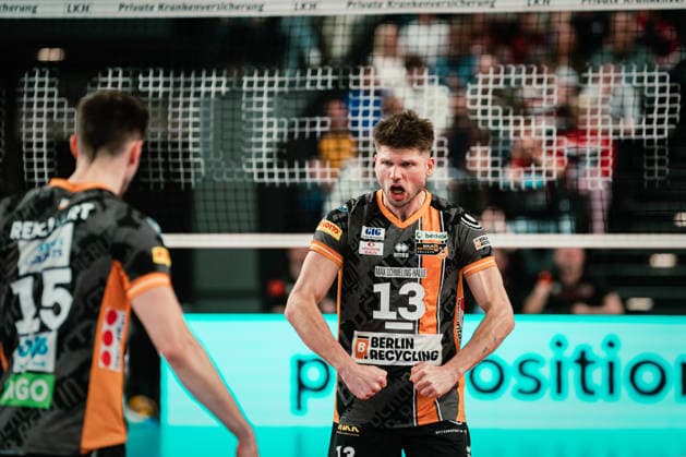 VBL: SVG Lüneburg vs. Berlin Recycling Volleys, 29.04.2026 Ruben Schott (Berlin Recycling Volleys, 13) jubelt; Volleyball Bundesliga, Playoffs, Finale, Spiel 1: SVG Lüneburg vs. Berlin Recycling Volleys am 29.04.2026 in der LKH-Arena, Lüneburg Copyright: xBEAUTIFULxSPORTS Tonhäuserx